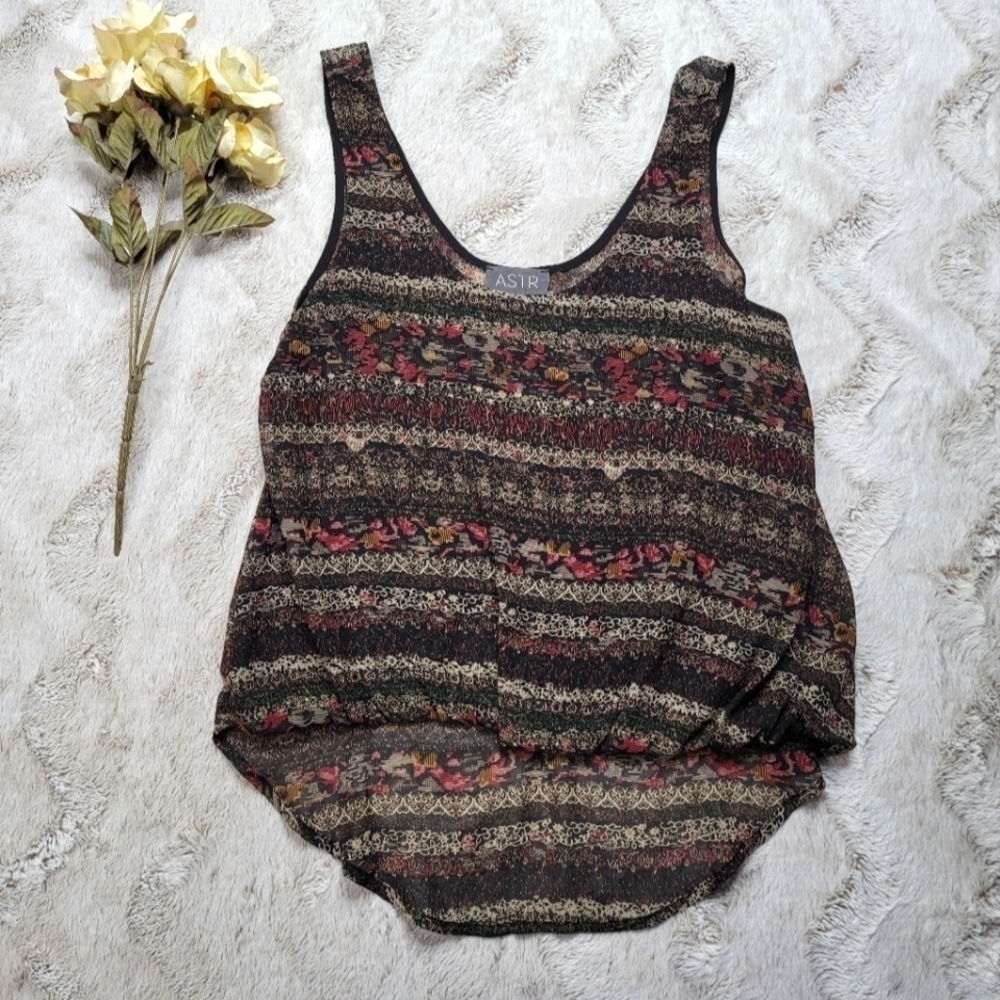 ✨️CL‎ Astr The Label Hi Low Sleeveless Print Blouse Size S